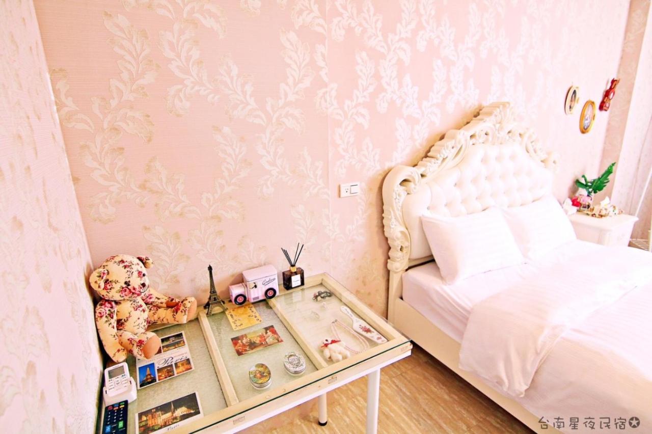星夜神農 Apartment Tainan Luaran gambar